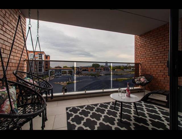 2 BEDROOM PROPERTY TO RENT IN BEDFORD GARDENS